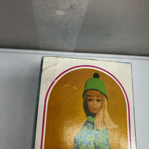 Barbie Mattel 1965 Francie Brunette Bendable legs MODern cousin #1130 In Box - Picture 14 of 15